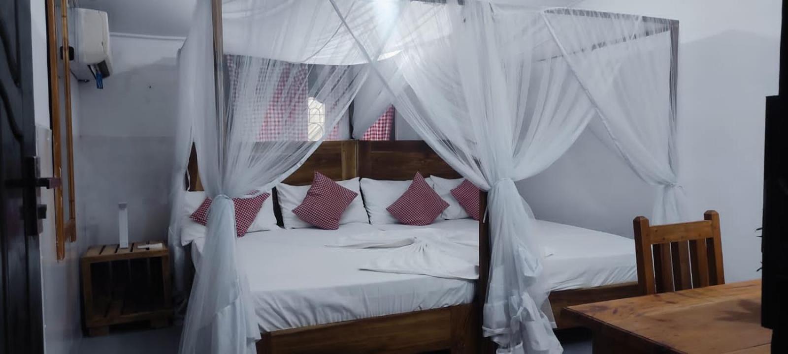 Swiss Kiss Beach Resort Uppuveli Oda fotoğraf